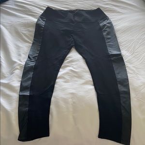 Lysse Faux Leather Panel Leggings